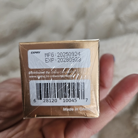 Essential Rice Water Makeup Primer - Gold Packaging - Picture 9 of 9